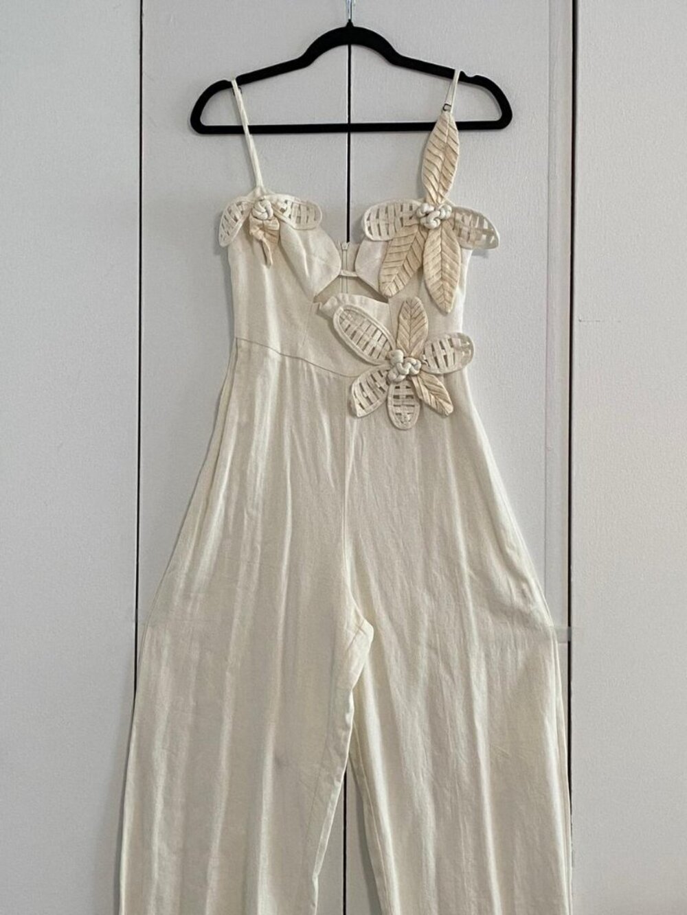 FARM Rio - Ivory Floral Appliqué Jumpsuit (Never Worn) - Picture 4 of 7